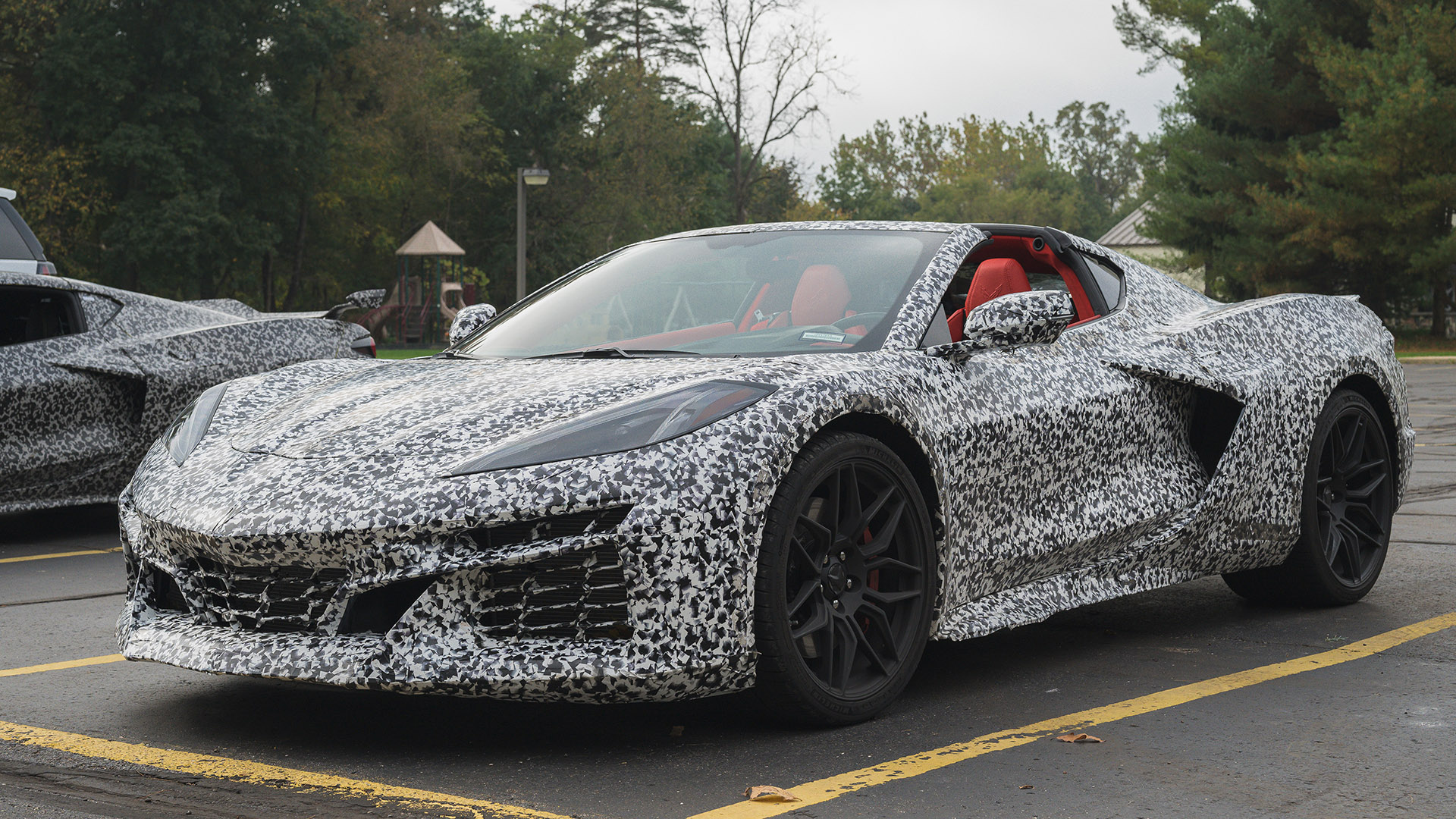 Did anyone think the Corvette Stingray wasn't fast enough? For those who did, there's the new Z06, with performance and engine sounds to rival the best from Ferrari and Lamborghini. Join Technical Director Frank Markus for an early look.