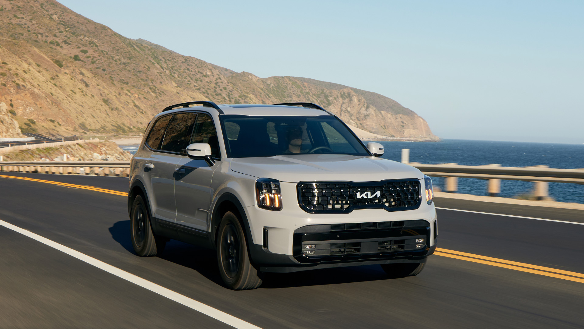 Kia's rugged Telluride SUV hauler continues to impress with its excellent packaging, spacious interior, and available off-road trims.